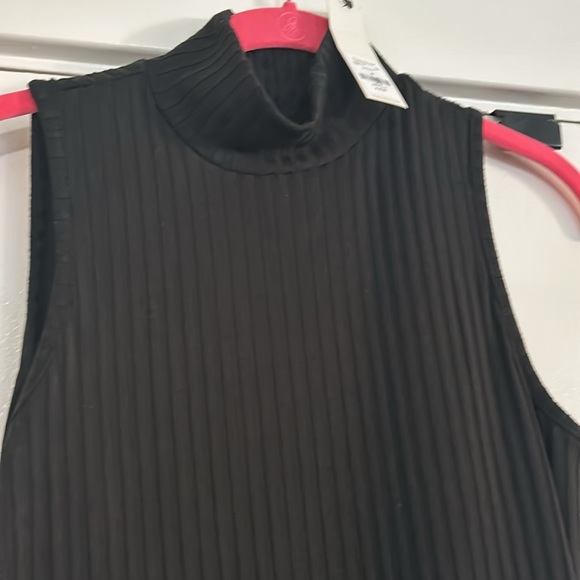 BRAND NEW W/ TAGS Molly midi dress rib knit - Picture 3 of 6